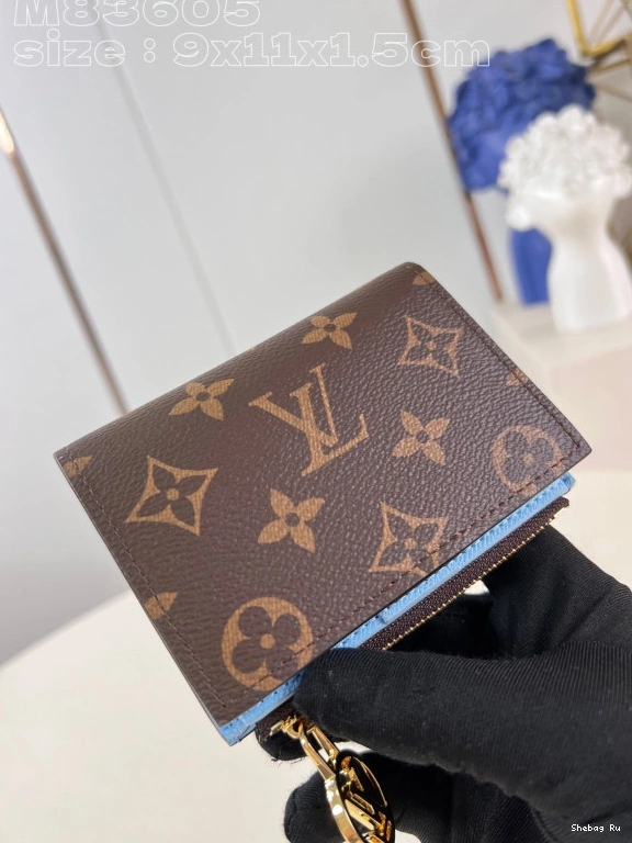 VUITTON LOUIS 9*11.5*1.5CM - Lisa Wallet 0801